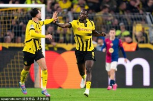 欧冠-吉拉西帽子戏法难救主 巴萨总分5-3多特晋级4强