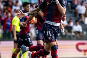 莱万特97分钟世界波，3-2绝杀，时隔三年，重回西甲